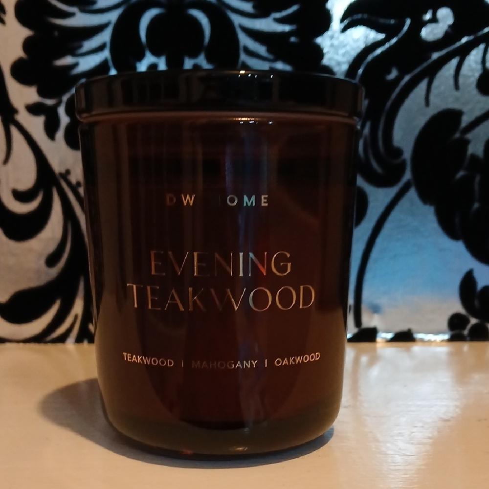 Evening Teakwood Candle